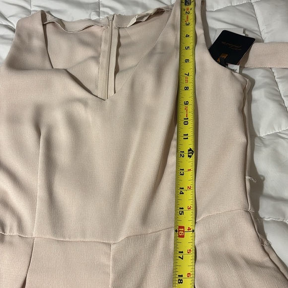 Takara Off White Wide-Leg Jumpsuit Size 5 - Picture 7 of 15